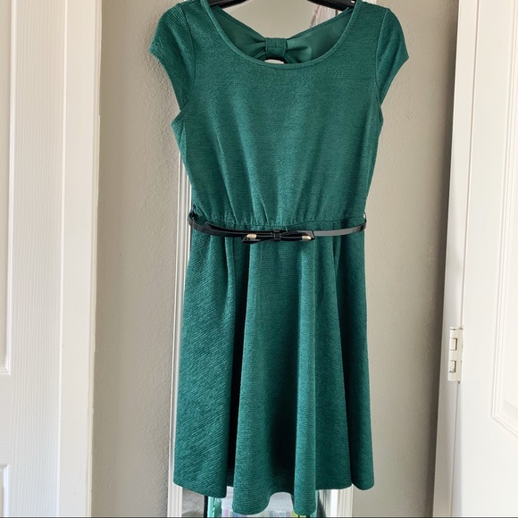 BCX Hunter Green Bow Detail Dress - Picture 1 of 5